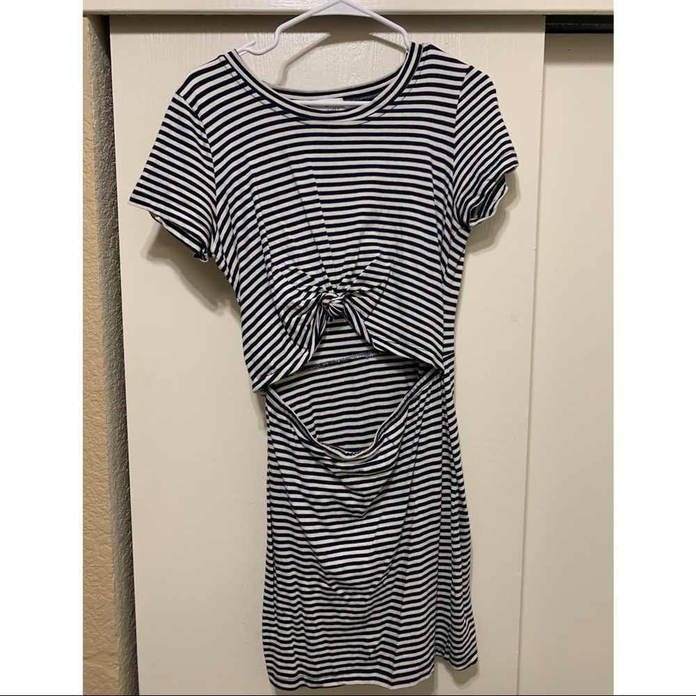 Socialite - Front Knot Dress